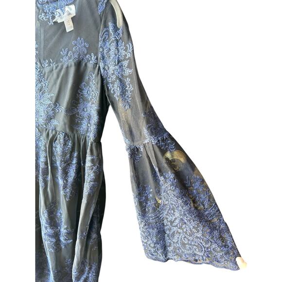 Motherhood Maternity Dress Medium Black Blue Mesh Bell Sleeve Whimsigoth Witchy - Picture 5 of 11